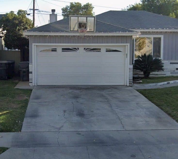 Driveway by Paul Concrete Construction in Lakewood (before)