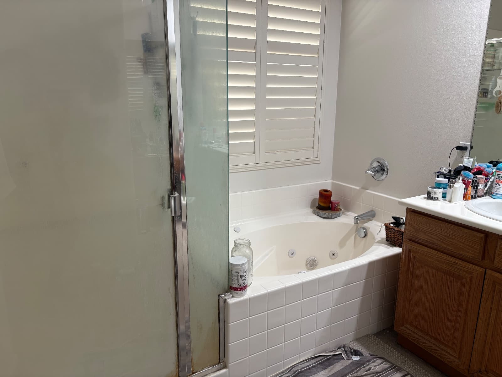 Bathroom by David Flooring in French Valley (before)