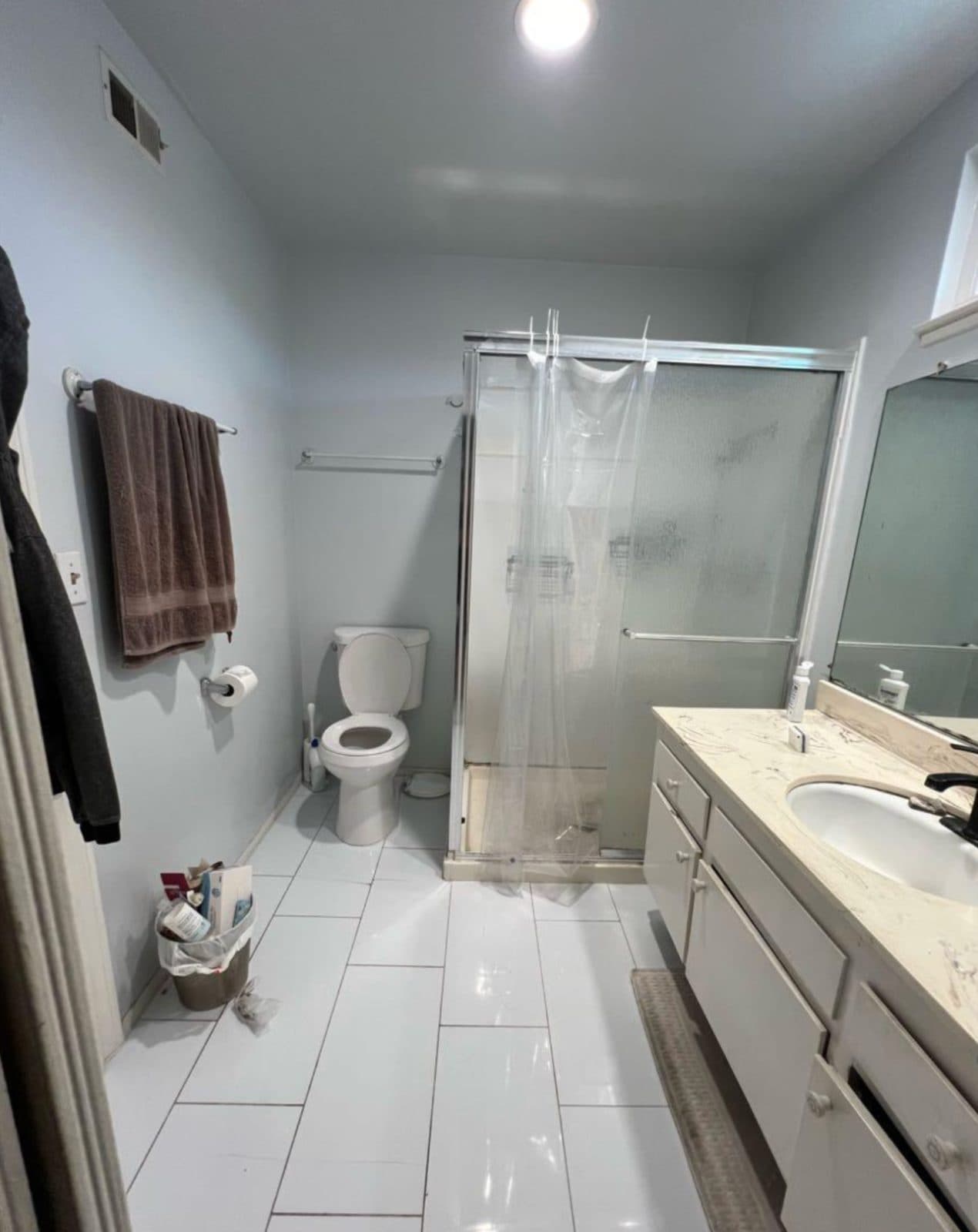 Lam vouches for The Bathroom Guys — photo 6 of 7